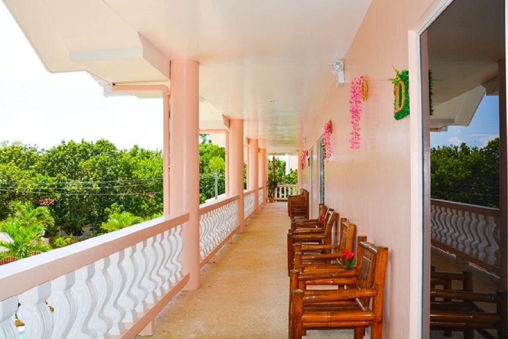 Alona Studios Apartment Hotel Panglao Zewnętrze zdjęcie