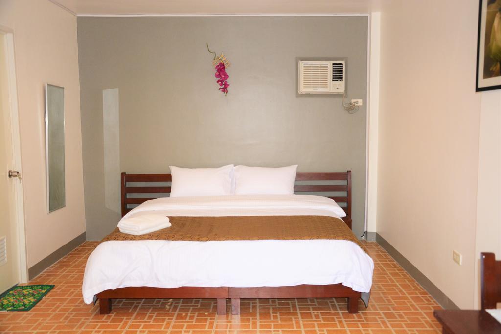 Alona Studios Apartment Hotel Panglao Zewnętrze zdjęcie